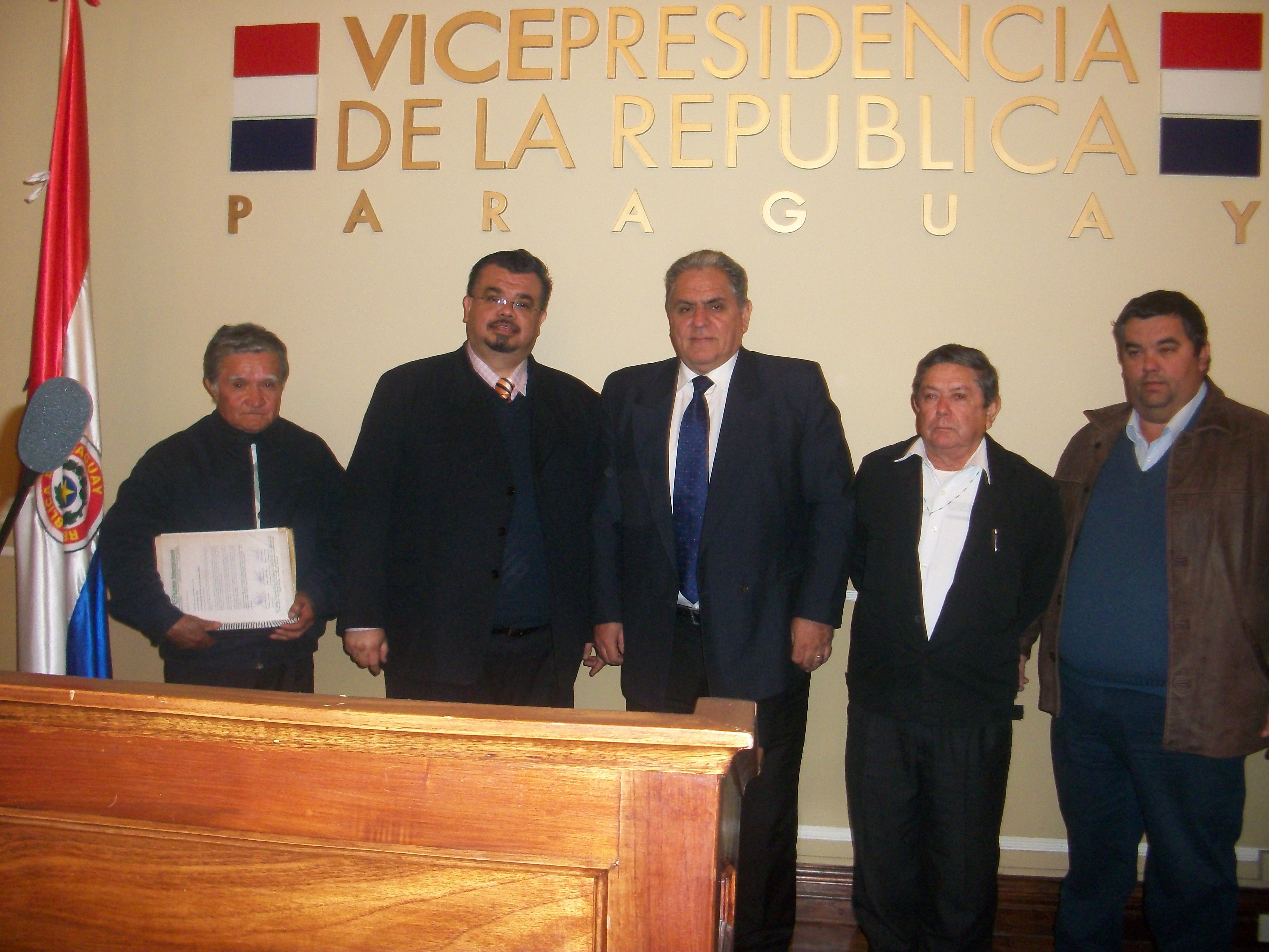 Reunión con el Vicepresidente de la República